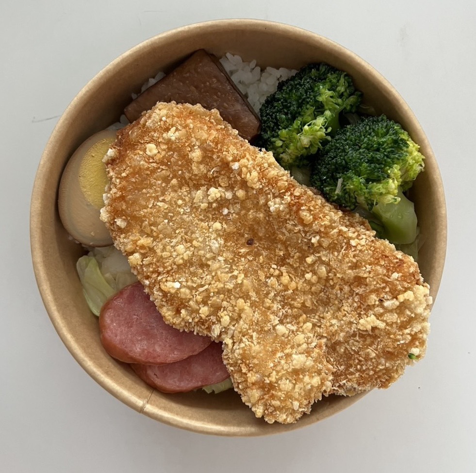 香酥雞排鐵路便當